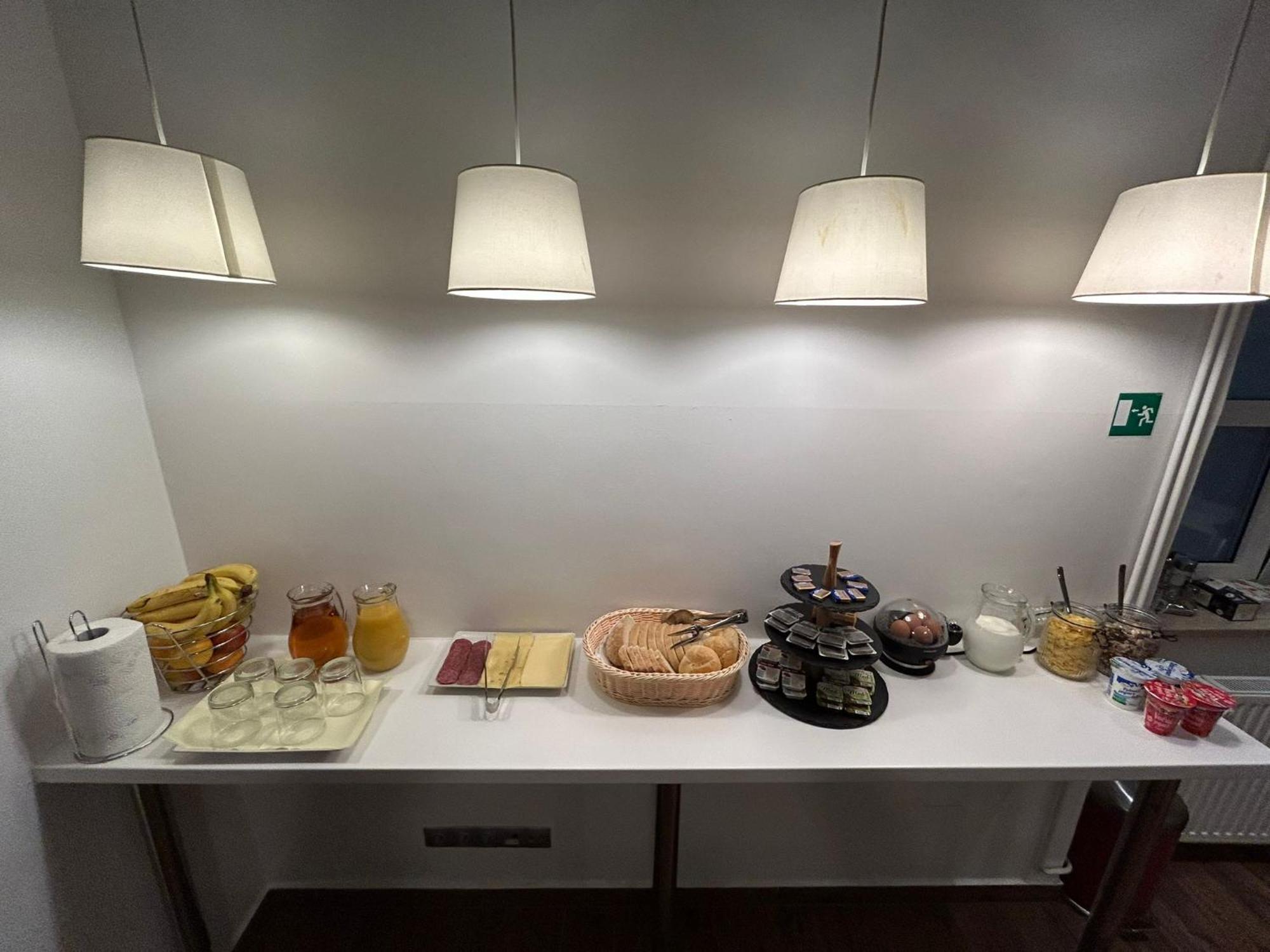 B&B Cool Centre Zagrzeb Zewnętrze zdjęcie